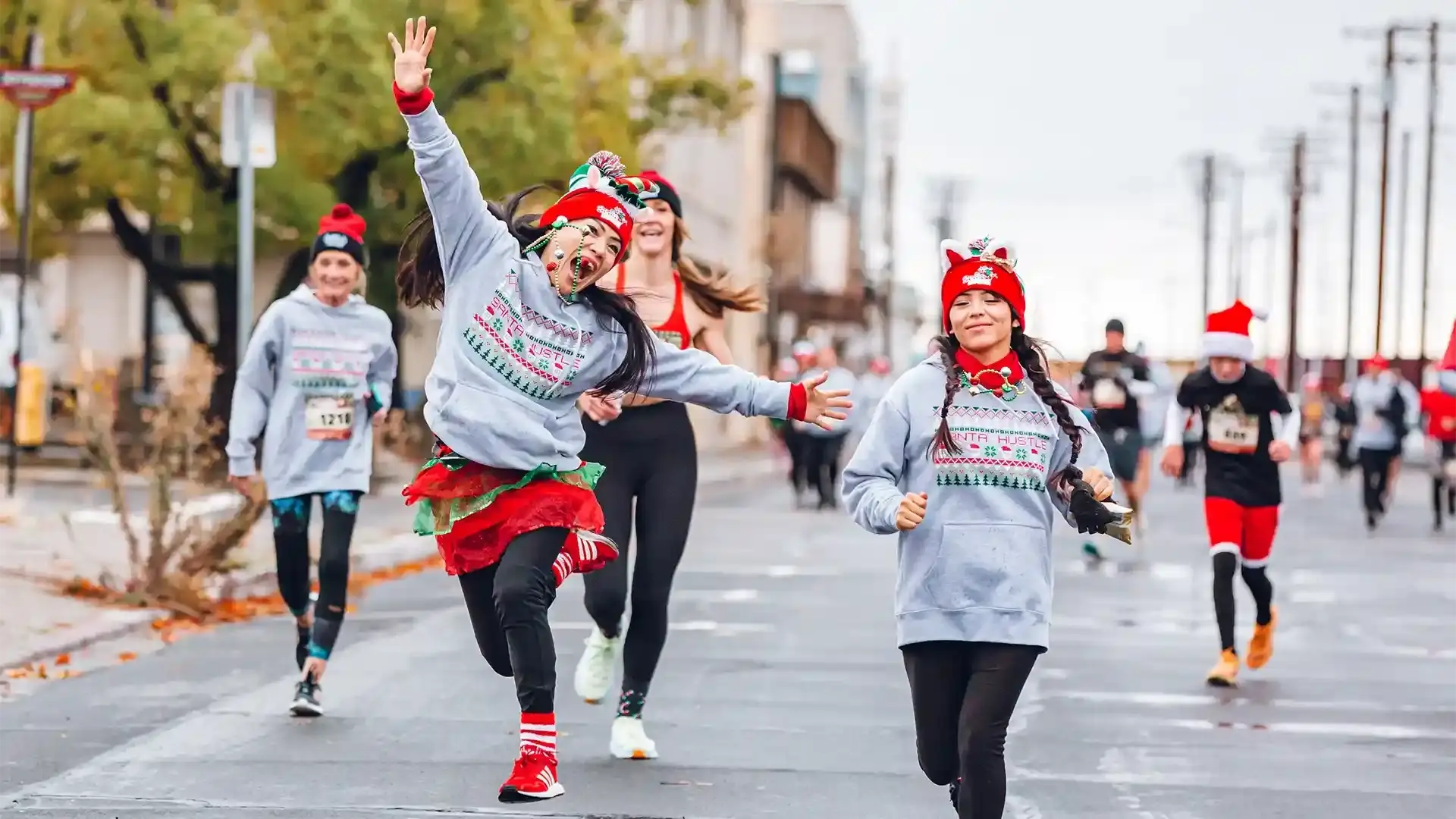 Support Teens in our Community at Holiday-Themed Race Day! Santa Hustle 5K/Half Marathon