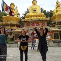 sightseeing at Swyambhunath Temple