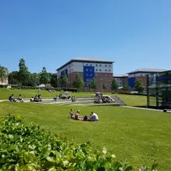 Bonington Step, Lancaster University