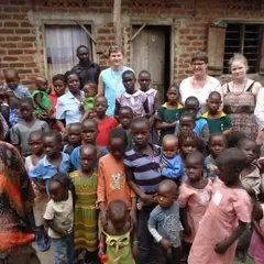 volunteers from Holland with the supported children