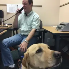 John and Vito work the phones.