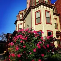 Linden Resident House