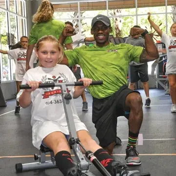 Mentoring kids through fitness programs