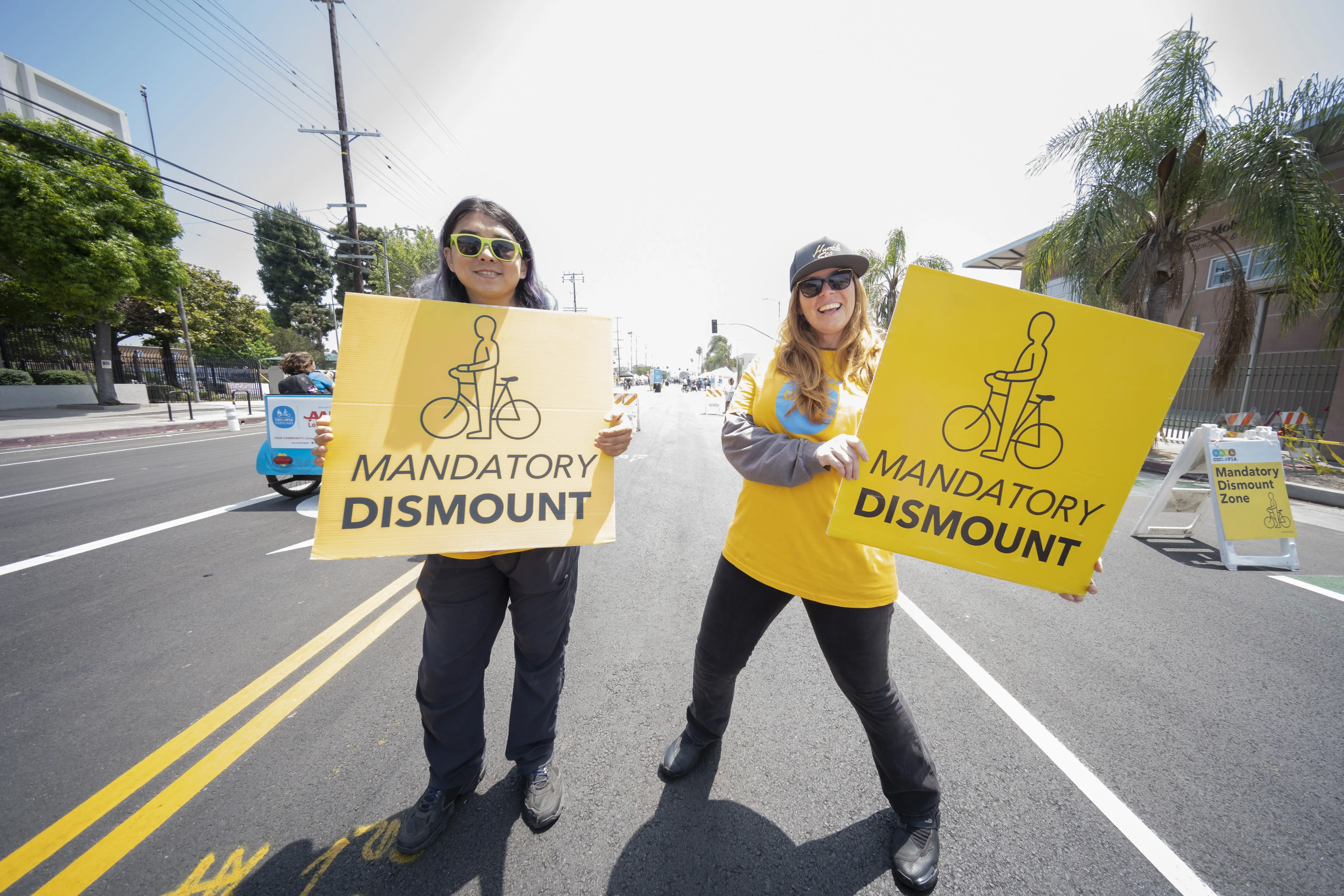 Volunteer to Support Open Streets at CicLAvia — South LA (Western Ave)!