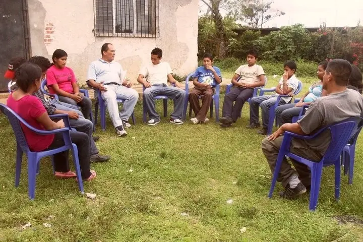 David con los jóvenes