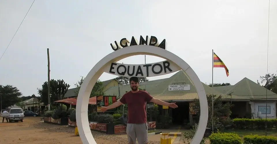 VOLUNTEER IN UGANDA